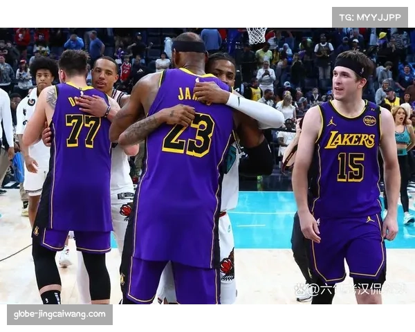 湖人豪取五连胜升至西部第二,NBA传统豪门复苏引发关注 湖人豪取五连胜升至西部第二,NBA传统豪门复苏引发关注